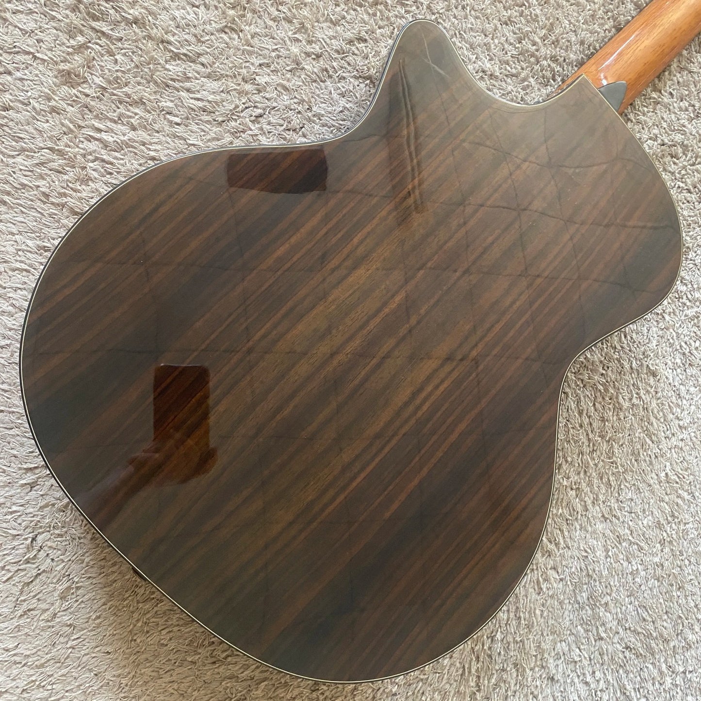 Luna 40' Classical Guitar, Cedar Top Body, Mahogany Neck, Rosewood Fin