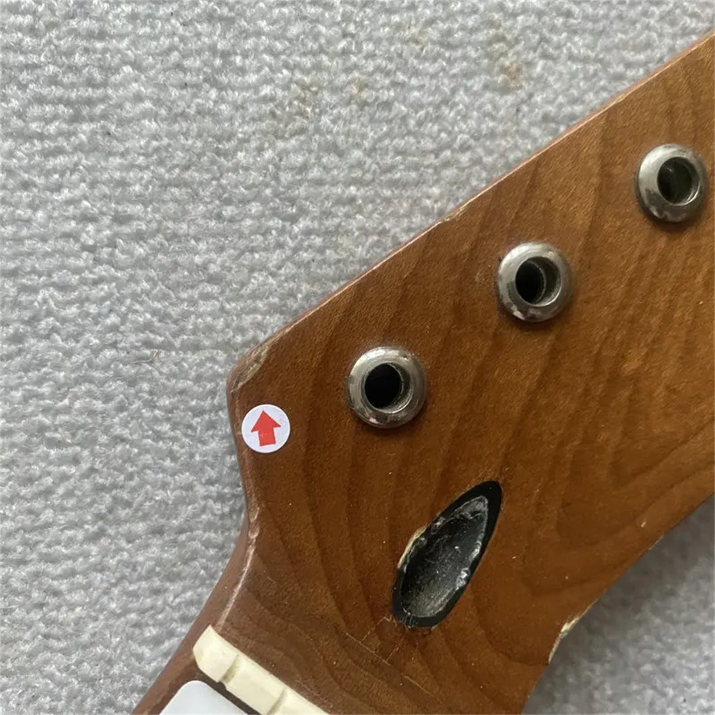 Harley Benton Guitar Maple Neck, 21 Frets Fingerboard