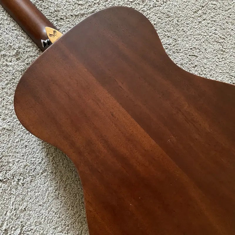38" Acoustic Guitar, Solid Spruce Top Body, Mahogany Sides, Rosewood F