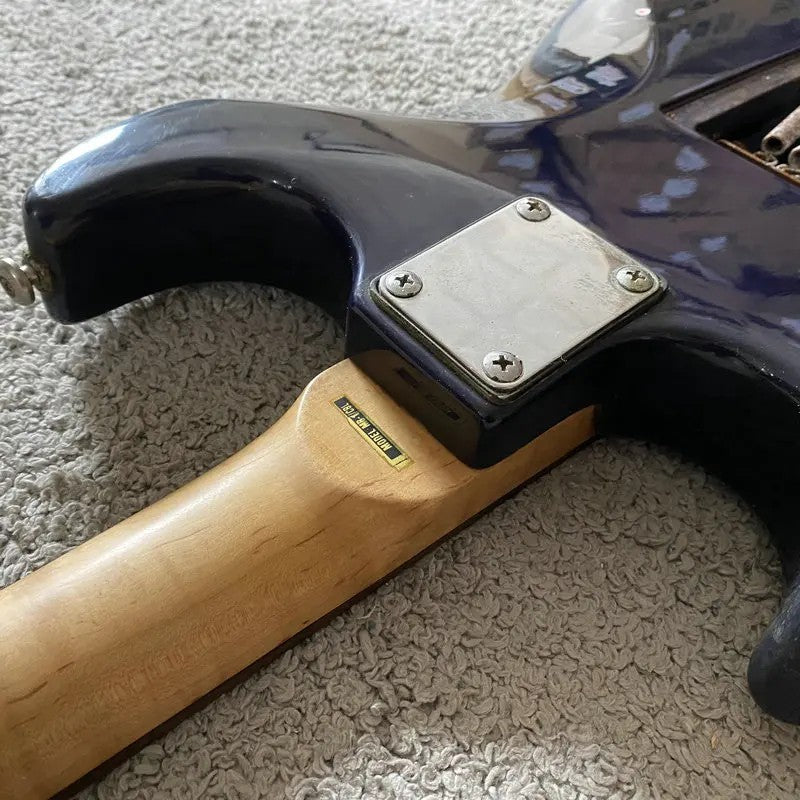 Blue Electric Guitar Basswood Body, Maple Neck, Rosewood Fingerboard