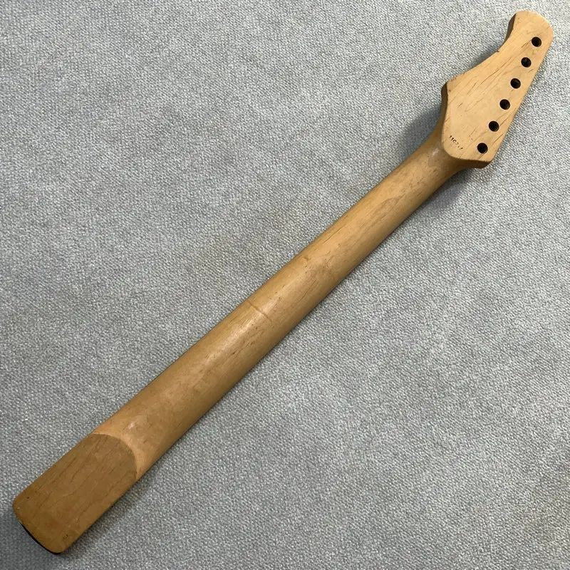 Eko Guitar Black Maple Wood Neck, 22 Frets Rosewood Fingerboard