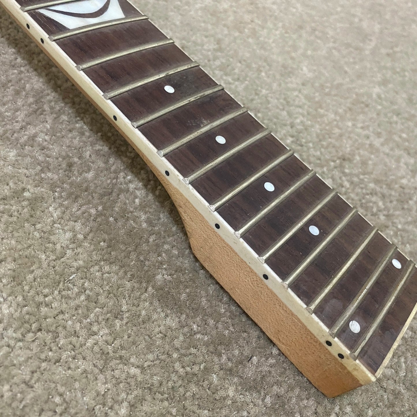 Maple Wood Guitar Neck, Rosewood Fretboard 24 Frets