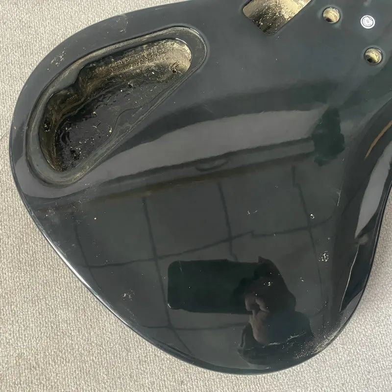 Glossy Black Bass Guitar Body DIY