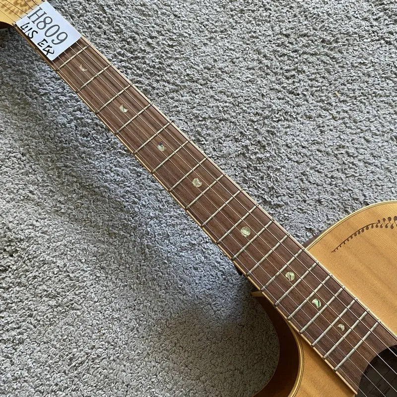 Left Handed Luna Acoustic Guitar, Engraved Spruce Top Body, Mahogany N