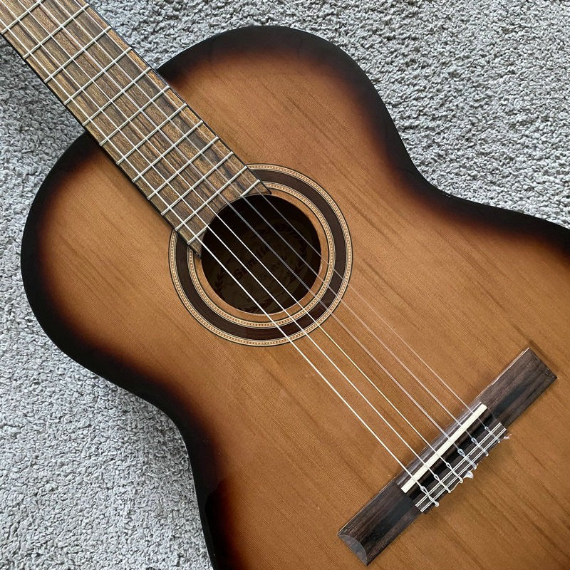 39 Inch Sunburst Classical Guitar, Spruce Top Body, Mahogany Neck