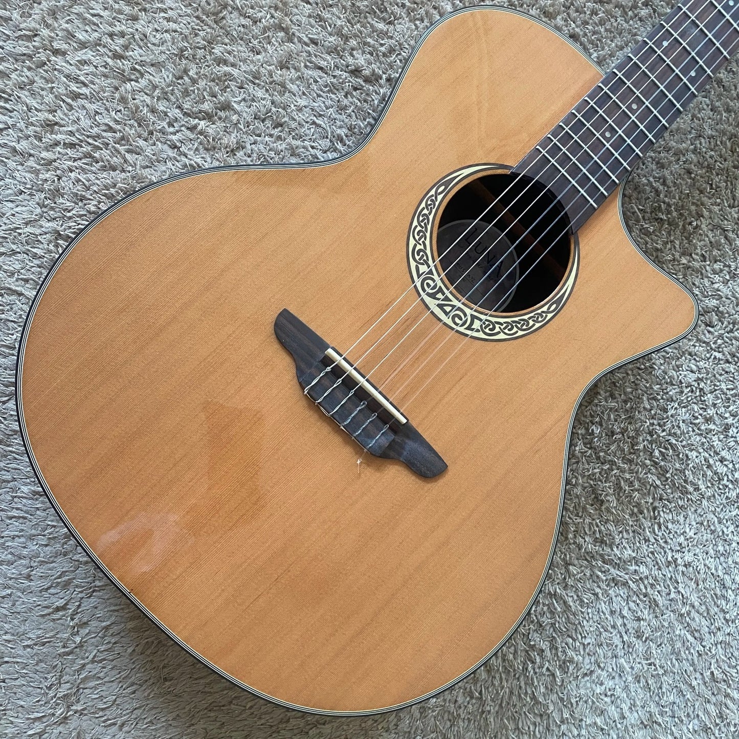 Luna 40' Classical Guitar, Cedar Top Body, Mahogany Neck, Rosewood Fin