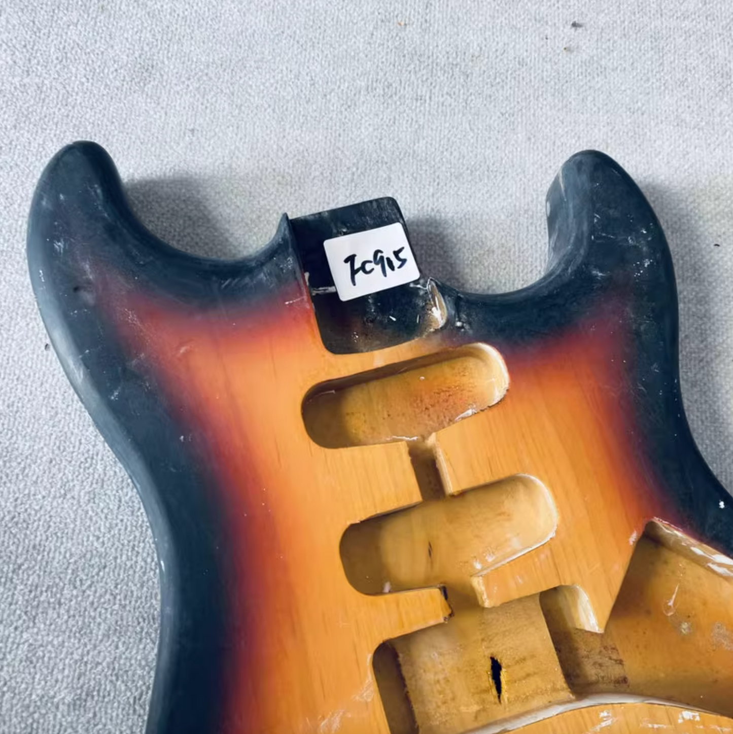 Alder Wood Top HSS Sunburst Guitar Basswood Body Fit Stratocaster Stra