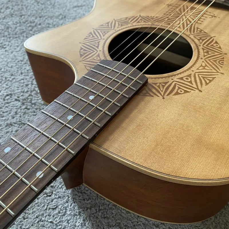 Luna 40 Inch Guitar, Vintage Solid Spruce Top Body, Mahogany Neck