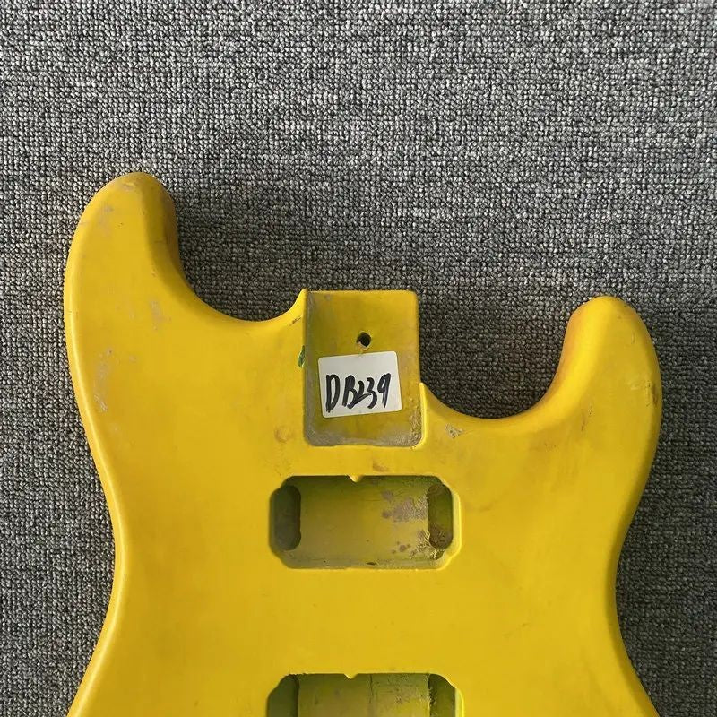 Yellow HH Guitar Basswood Double Cutaway Body