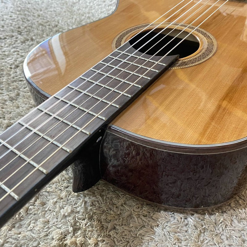 39 Inch Classical Guitar, Red Pine Mahogany Body, Rosewood Fingerboard