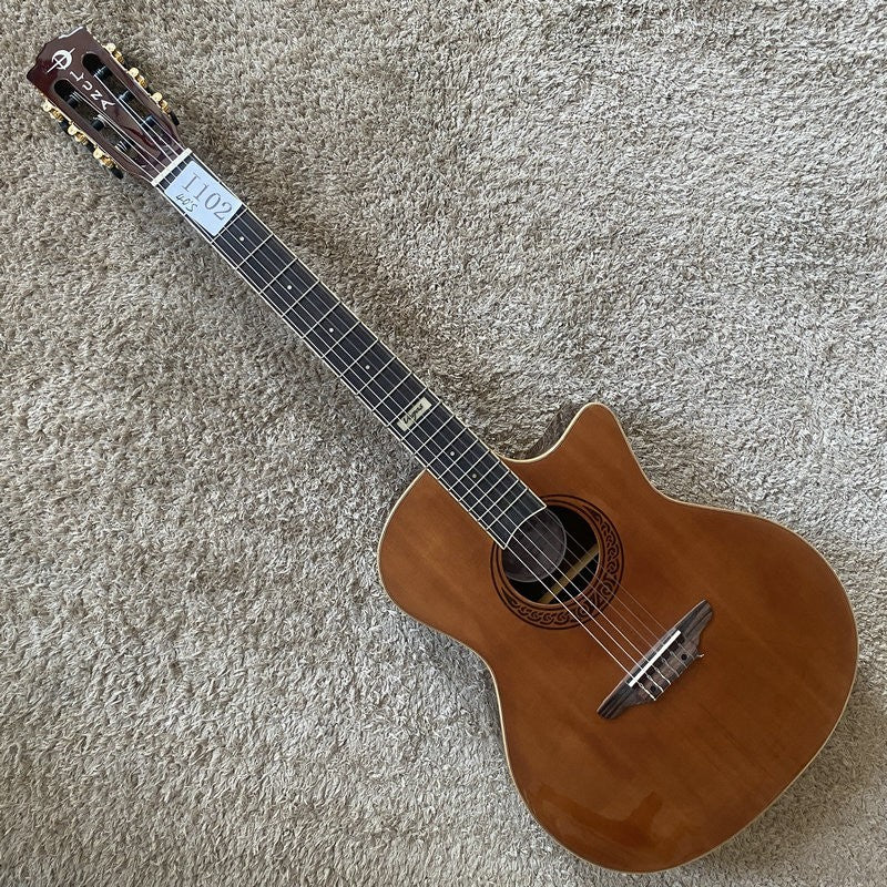 Luna 40 Inch Classical Guitar Pine Top Body Mahogany Neck Rosewood Fre