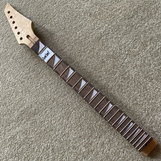 Maple Wood Guitar Neck, 22 Frets Rosewood Fingerboard, Set In Connecti