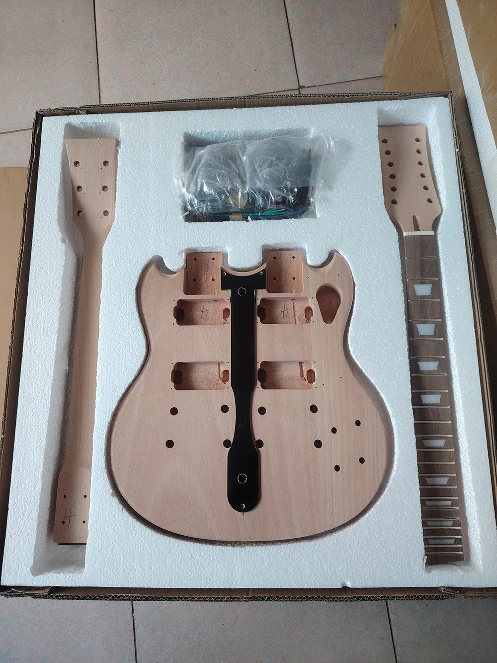 DIY Project Guitar Double Head SG Guitar, Mahogany Body Neck, Rosewood