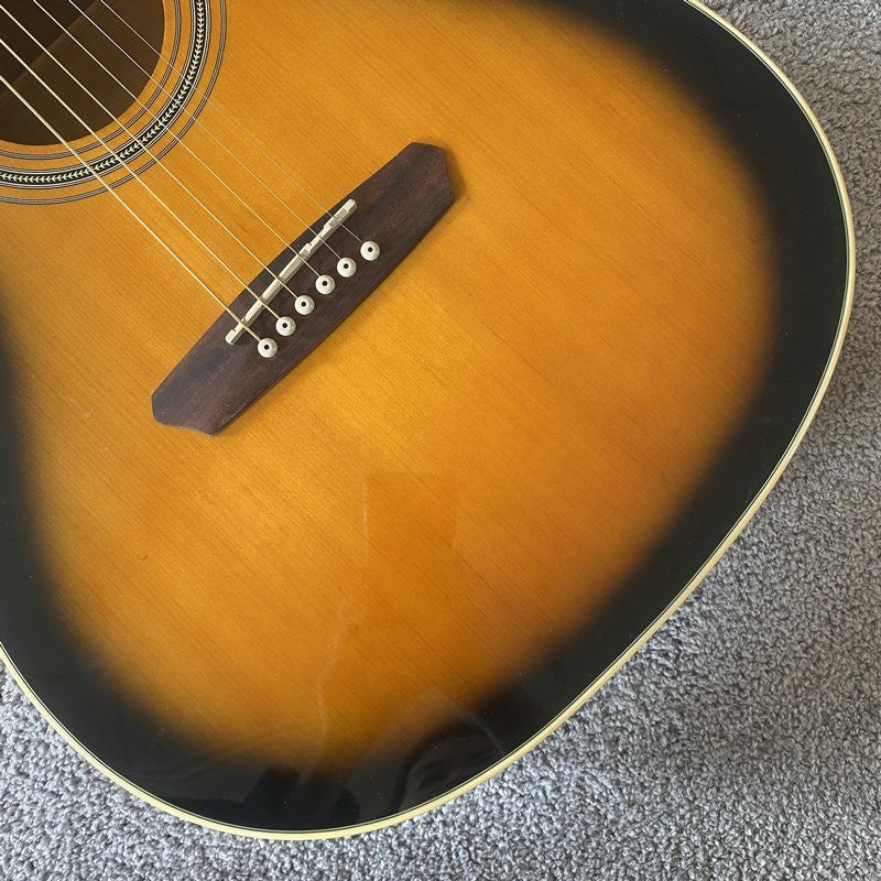 40 Inch Acoustic Guitar in Sunburst, Spruce Top Mahogany Body, Rosewoo
