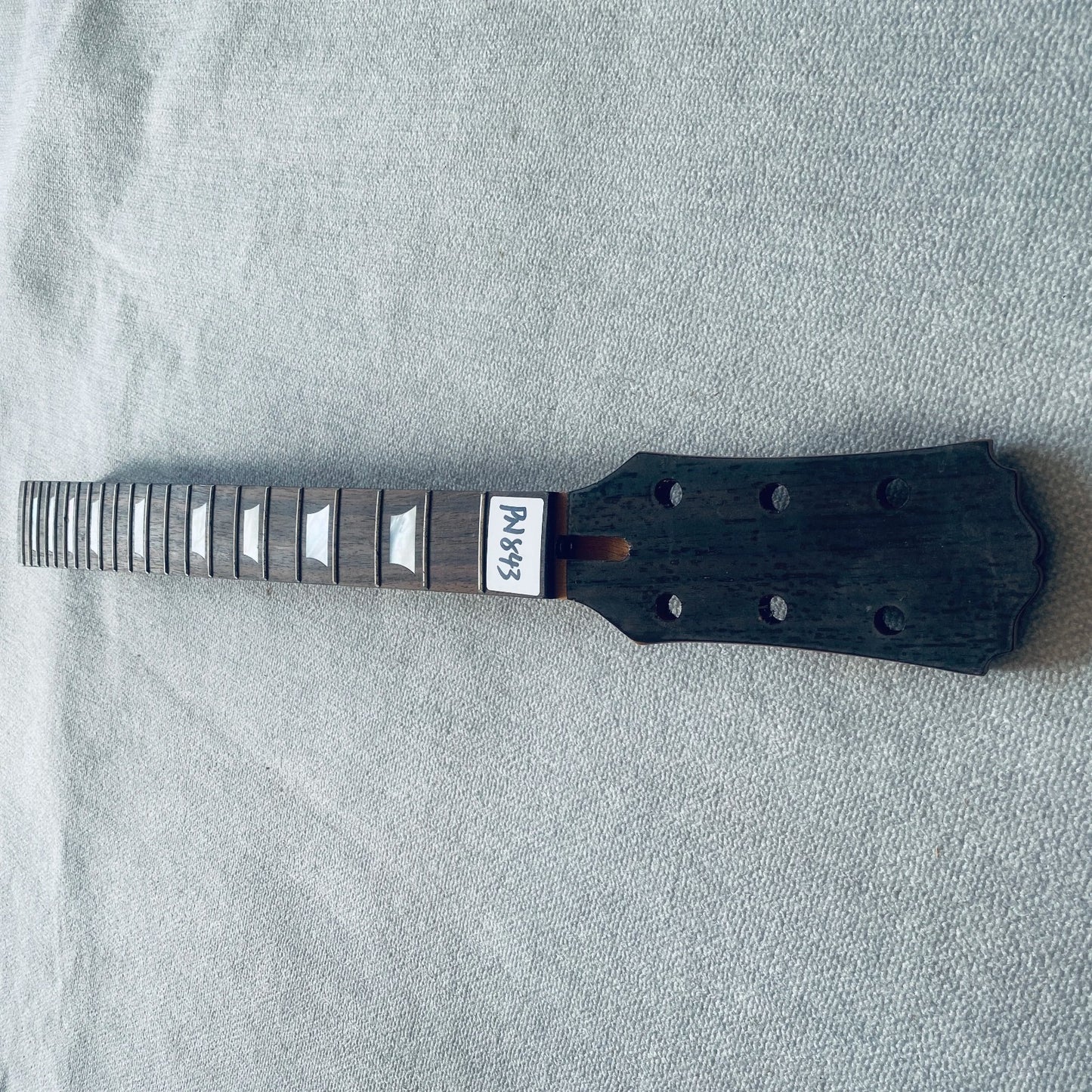 Okoume Wood Guitar Neck, Rosewood Fingerboard 22 Frets Fingerboard Fre