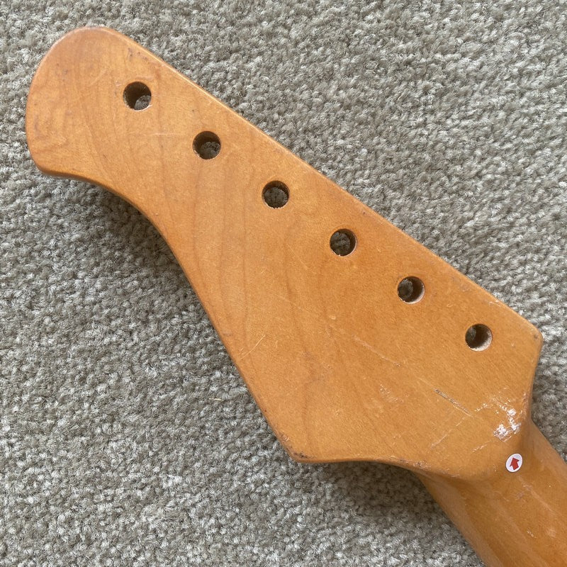 Harley Benton Guitar Maple Wood Neck, 22 Frets Fingerboard