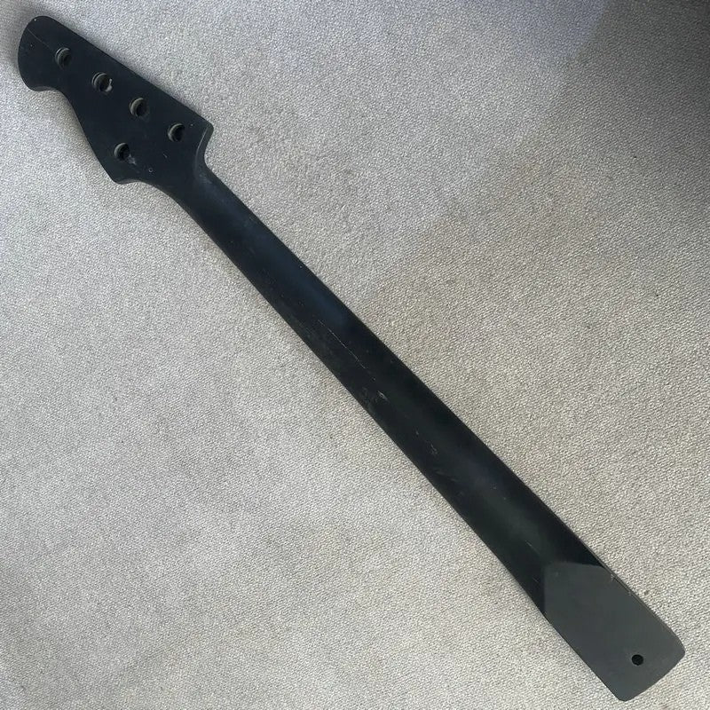 Harley Benton 5 String Electric Bass Maple Neck, Rosewood Fingerboard