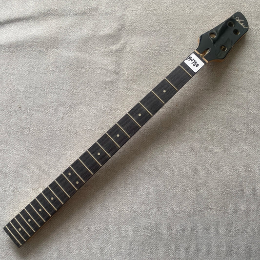 Black 4 String Electric Bass Maple Neck, Rosewood Fingerboard 22 Frets