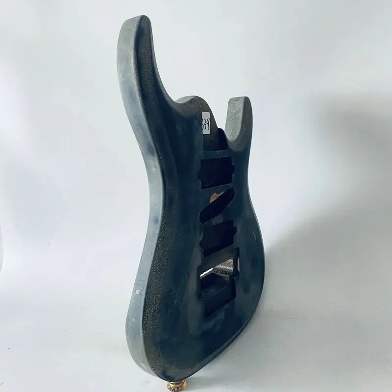 Black Solid Basswood Guitar Double Cutaway Body