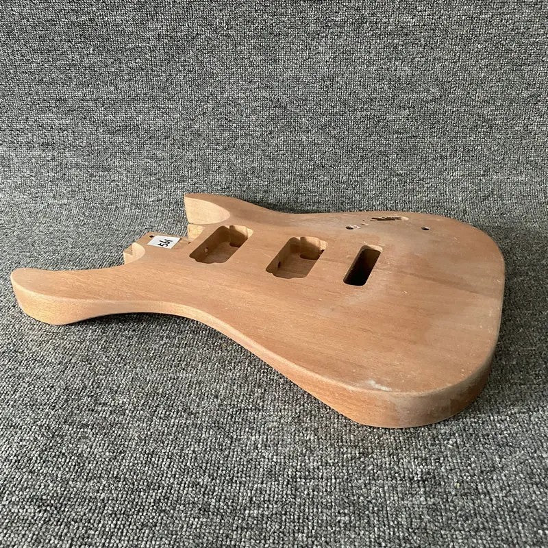 HH Mahogany Wood Guitar Double Cutaway Body
