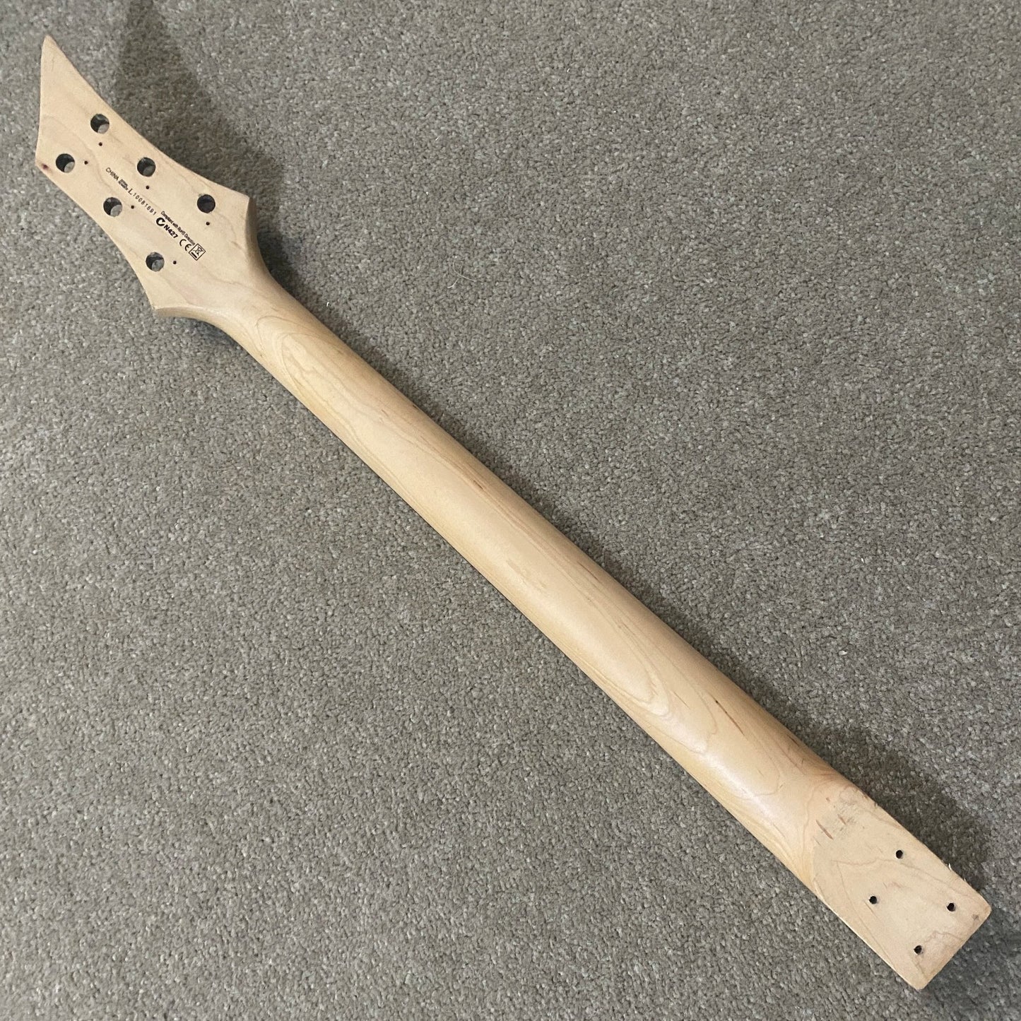 Sebrew Electric Guitar Maple Wood Neck, Rosewood Fingerboard 24 Frets