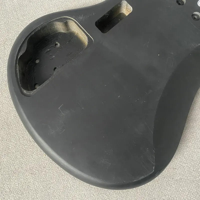 Matte Black Basswood 4 String Electric Bass Guitar Body