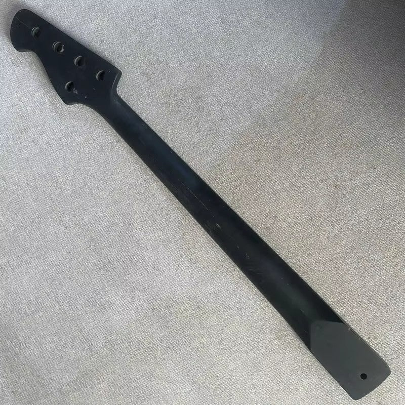 Harley Benton 5 String Electric Bass Maple Neck, Rosewood Fingerboard
