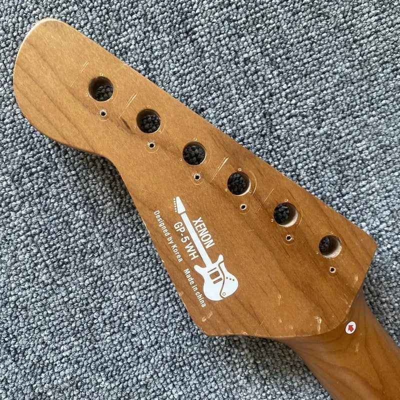 Rosewood Fingerboard Electric Guitar Roasted Maple Neck