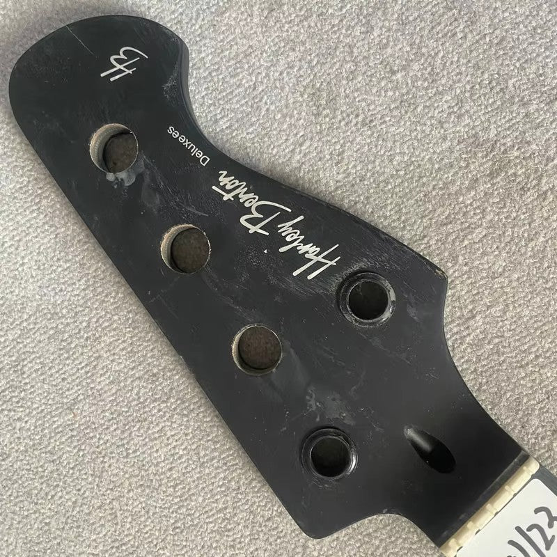 Harley Benton 5 String Electric Bass Maple Neck, Rosewood Fingerboard