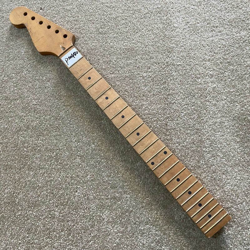 Maple Wood Lefty Guitar Neck, 22 Frets Fingerboard