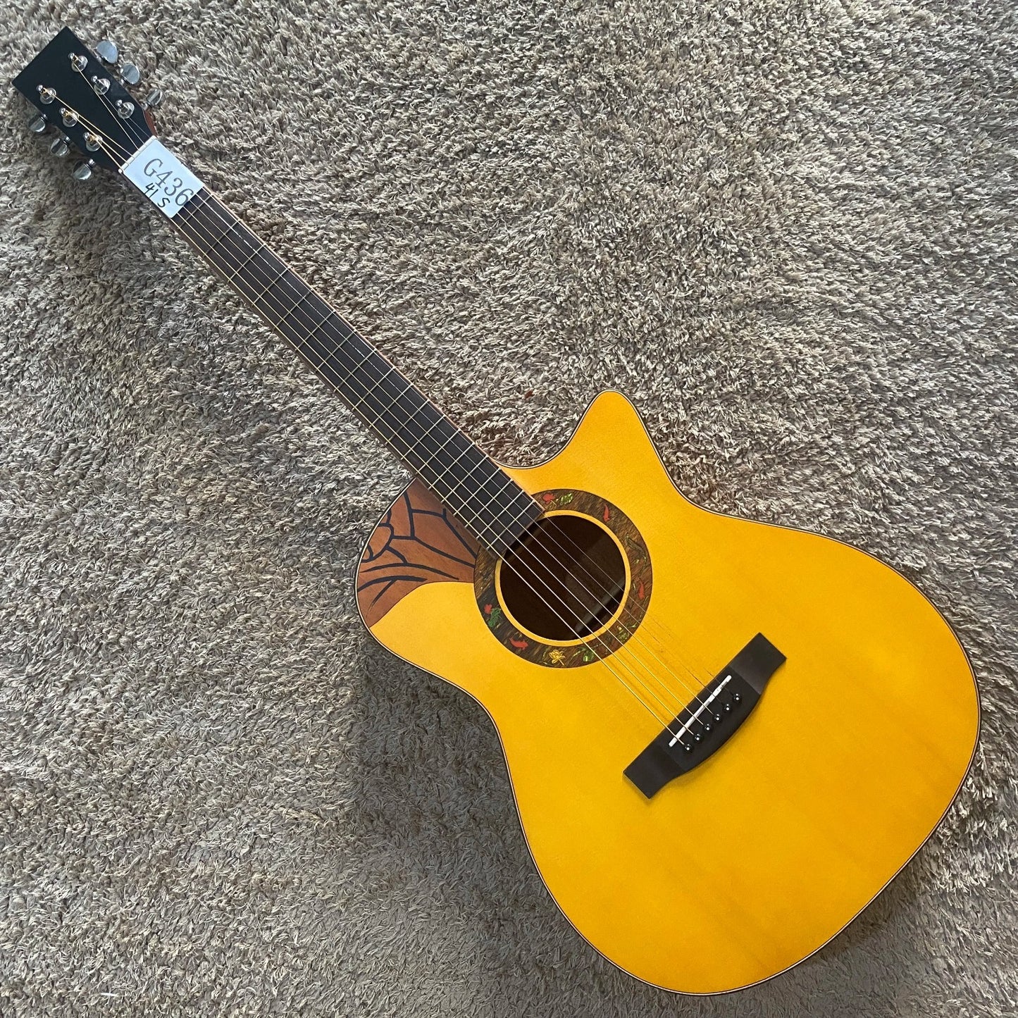 41'Acoustic Guitar in Vintage Yellow, Solid Spruce Top Body, Mahogany