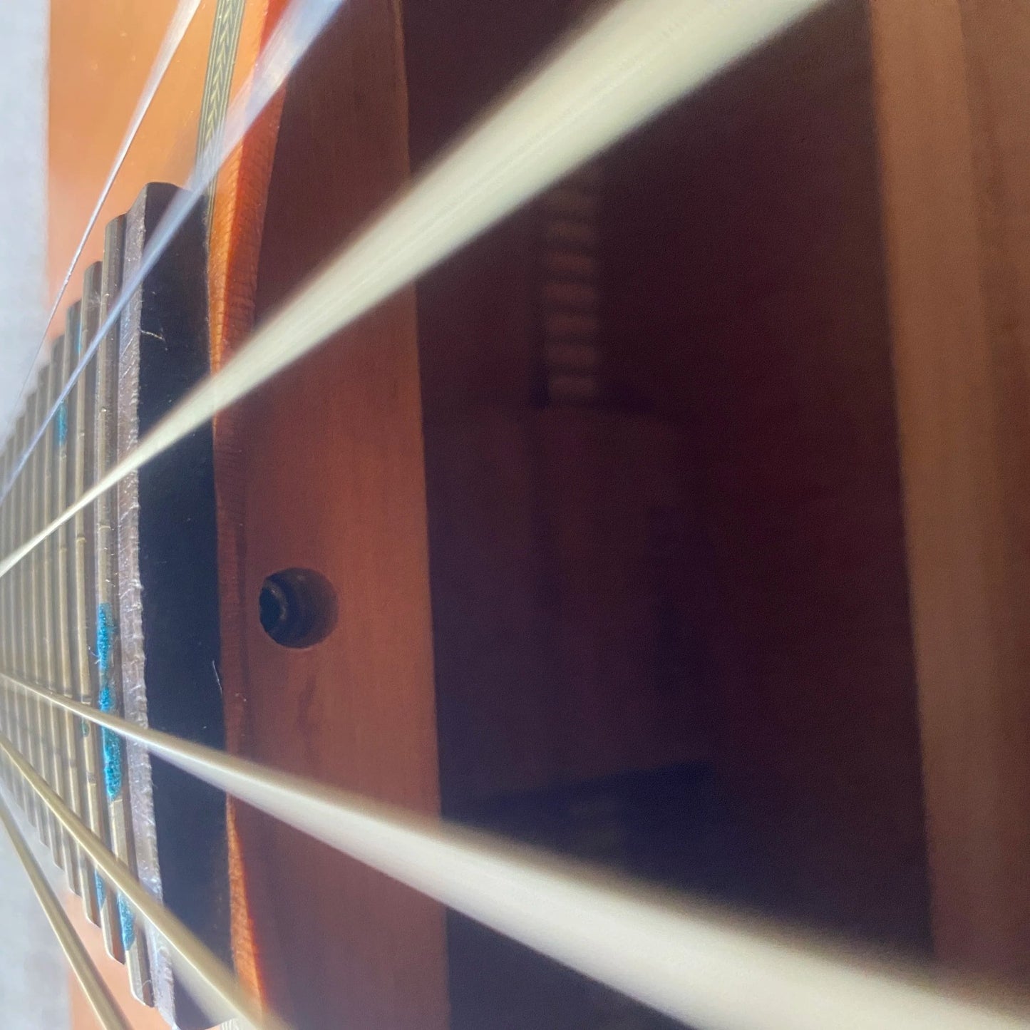 41 Inch Acoustic Guitar, Spruce Top Body, Mahogany Neck, Rosewood Fing