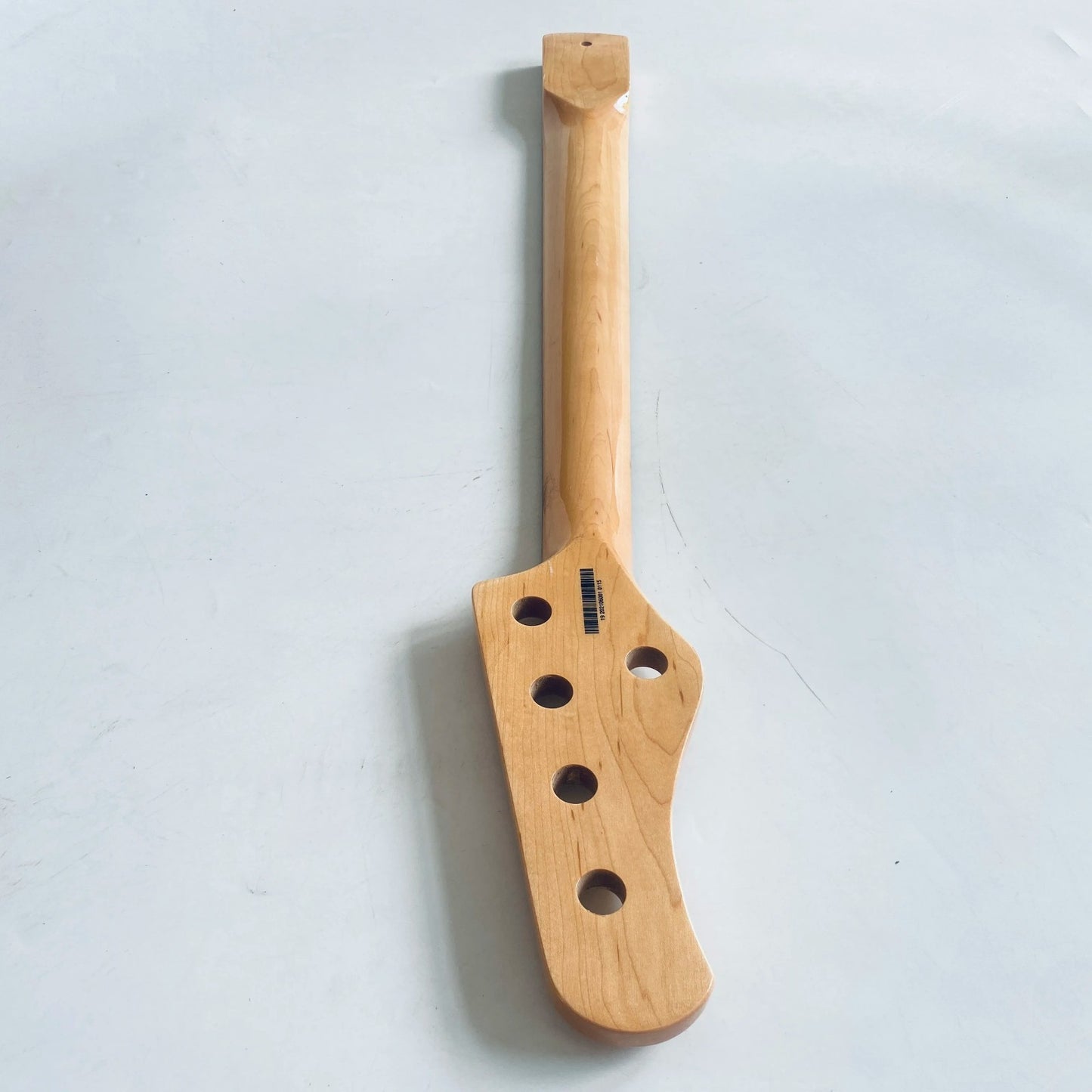 Tagima 5 String Bass Maple Wood Neck, 20 Frets Fingerboard Fretboard