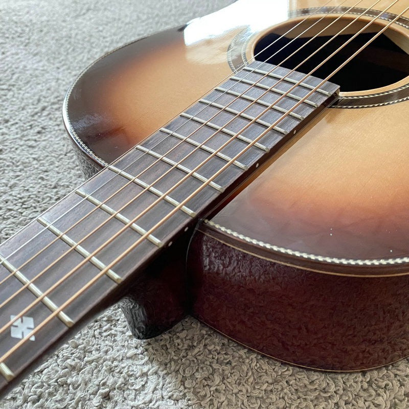 38 Inch Parlor Crossover Guitar, Spruce Top Body, Mahogany Neck