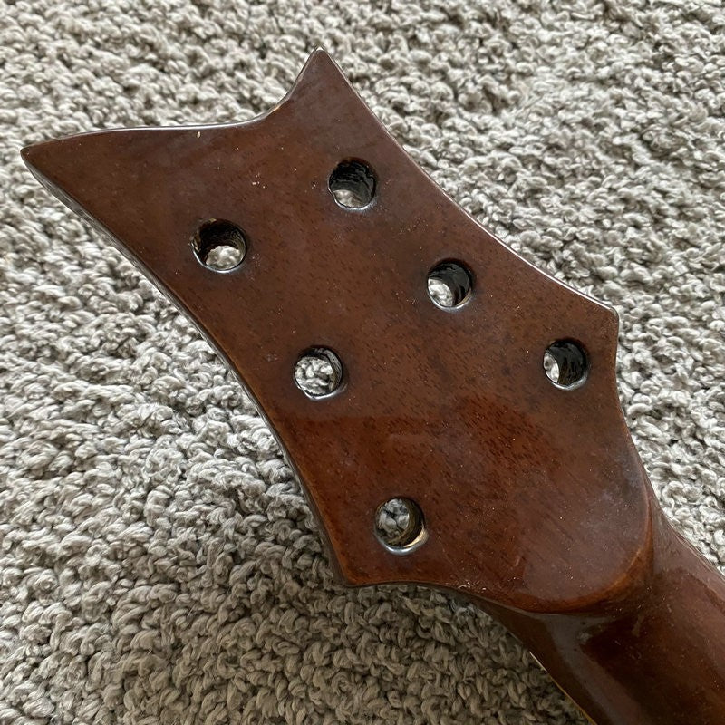 DeVille Semi Hollow Jazz Guitar, Mahogany Neck, Rosewood Fingerboard