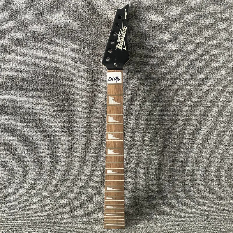 Ibanez Mikro Series Short Scale Guitar Maple Neck, HH Basswood Body