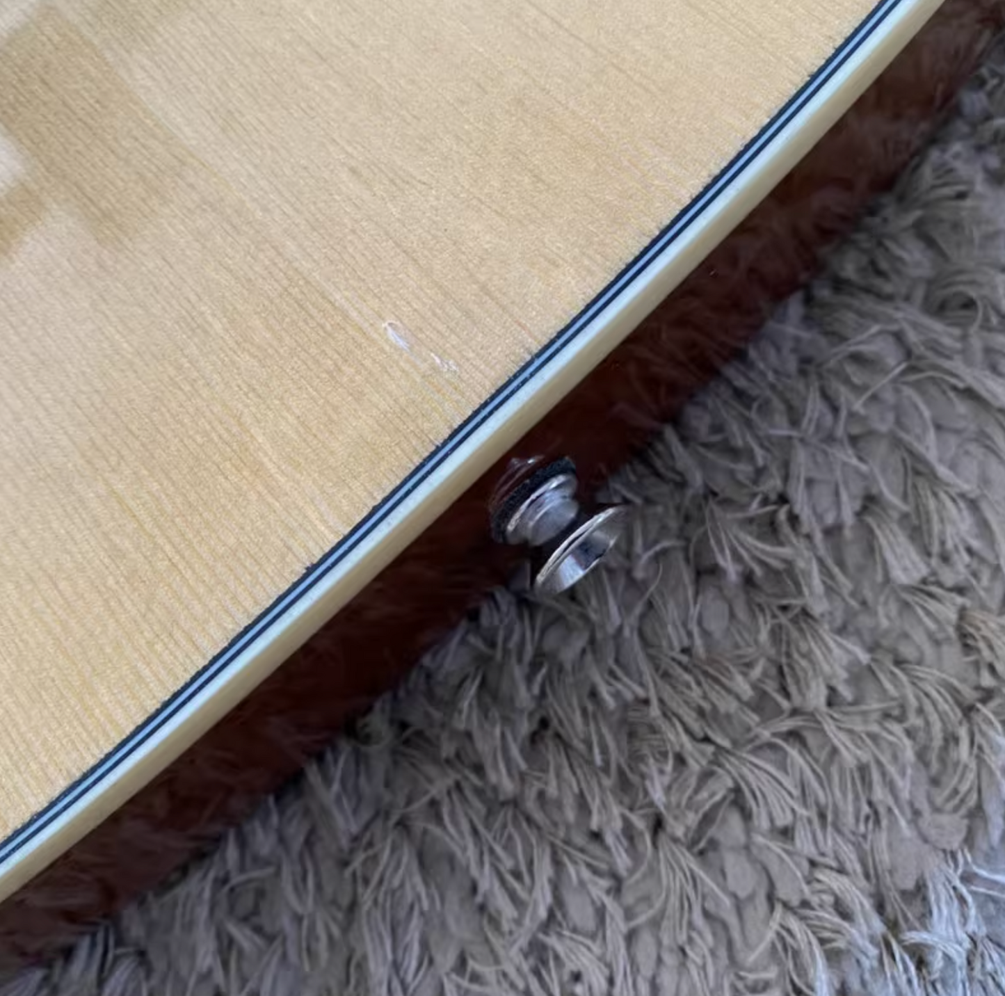 Silent Classical Guitar, Spruce and Mahogany Body, Rosewood Fingerboar