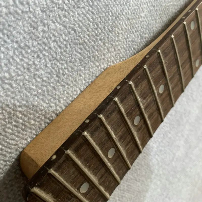 Eko Guitar Black Maple Wood Neck, 22 Frets Rosewood Fingerboard