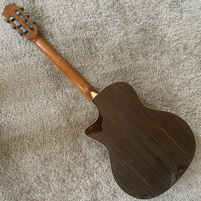 Luna 40 Inch Classical Guitar Pine Top Body Mahogany Neck Rosewood Fre