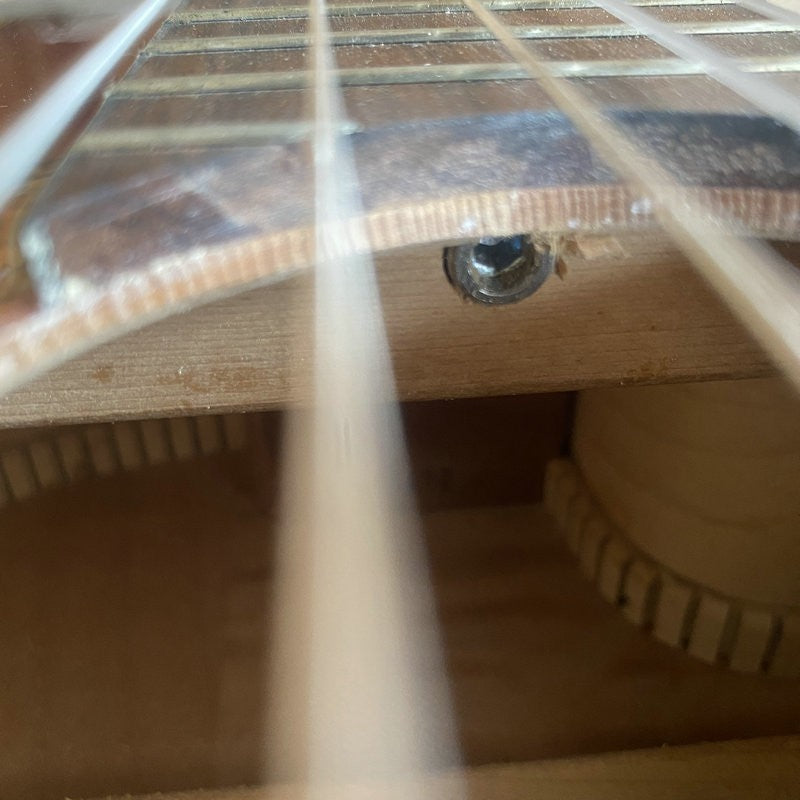 Sunburst Finish Classical Guitar, Mahogany Neck, Rosewood Fingerboard