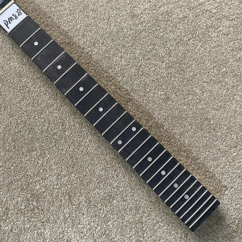 Harley Benton Short Scales Guitar Maple Wood Neck, Rosewood Fingerboar