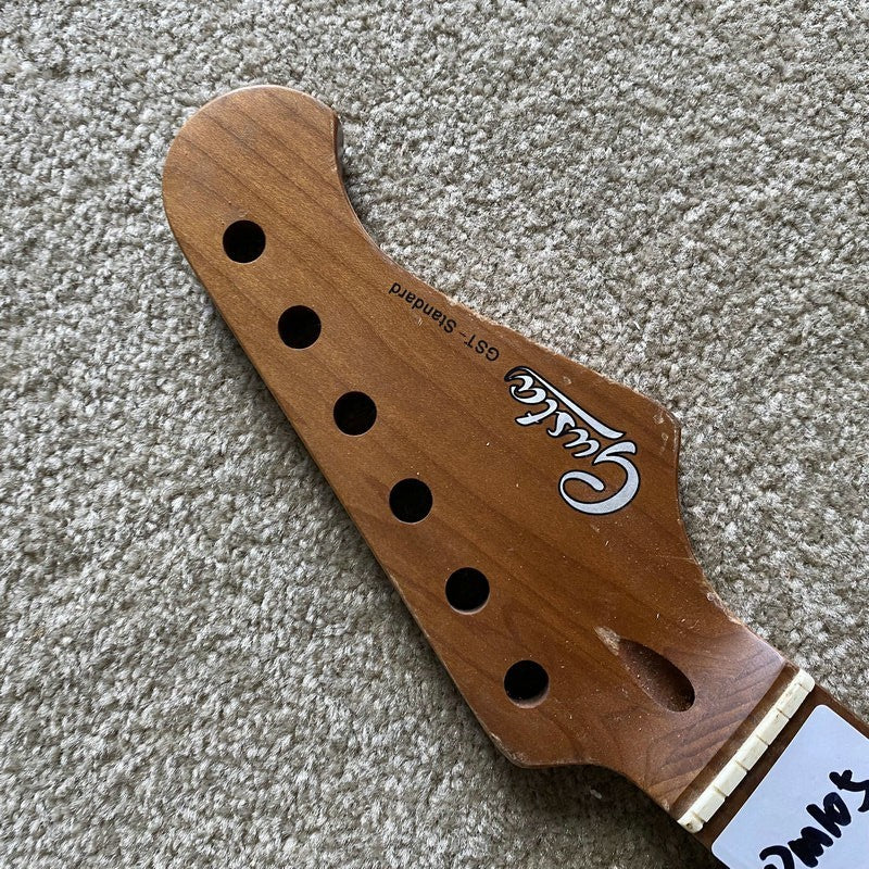Custa Guitar Roasted Maple Wood Neck, 22 Frets Fingerboard