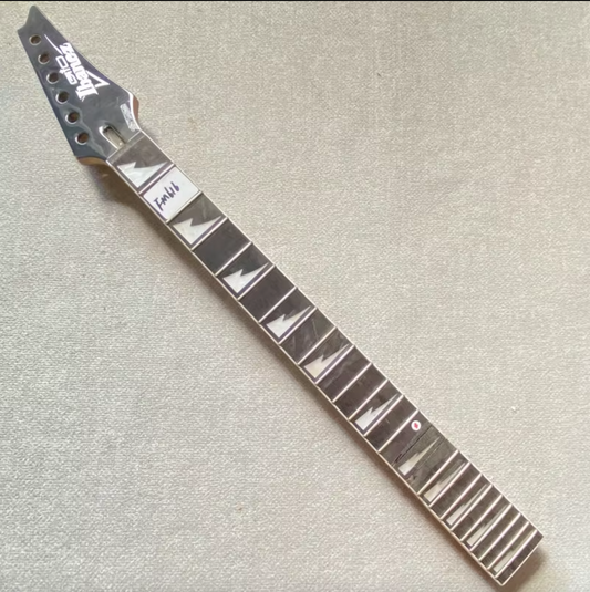 Ibanez GIO Series Guitar Maple Neck, Rosewood Fingerboard 24 Frets