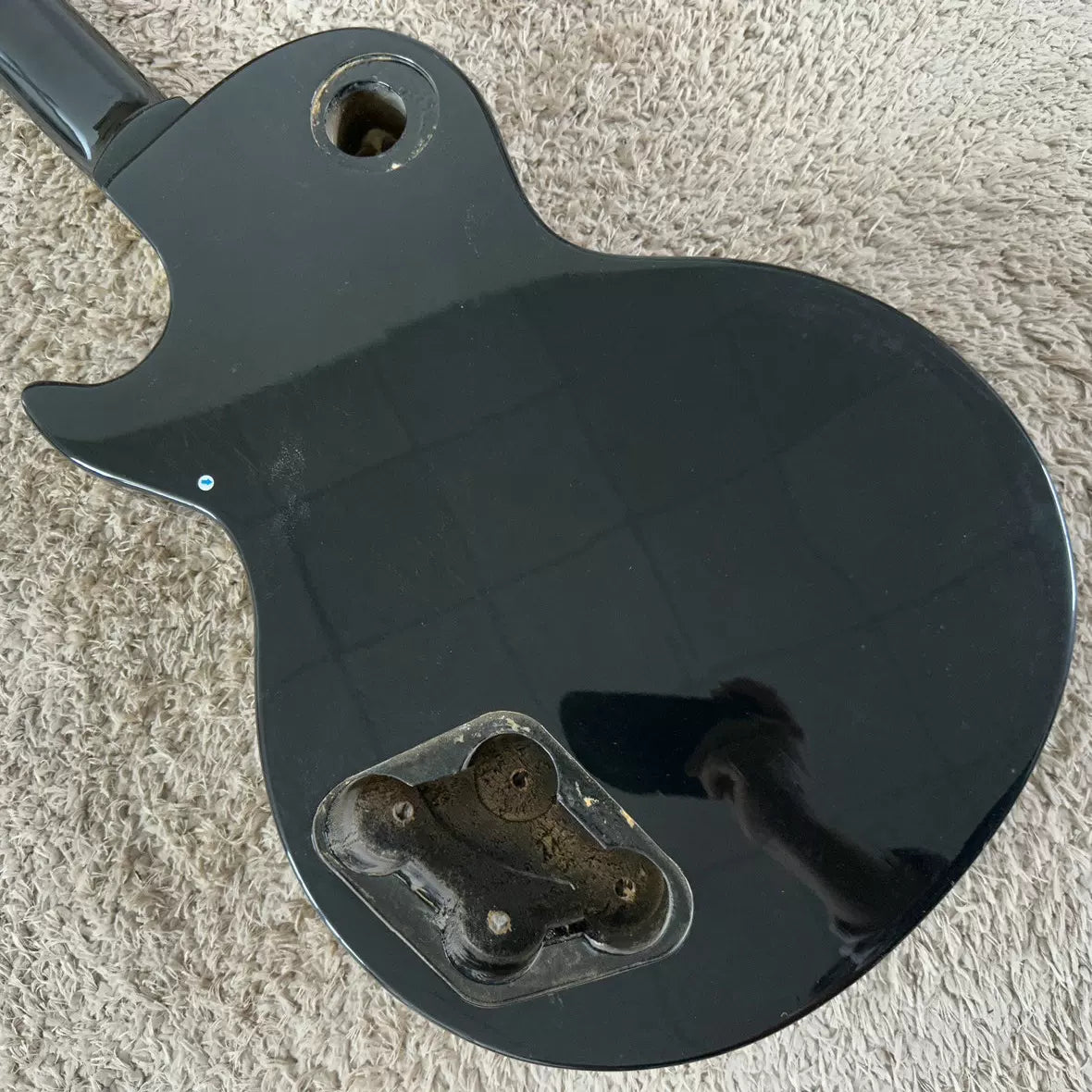 Baracuda LP electric guitar, unfinished, no parts, DIY black dual-coil pickup with minor flaws.