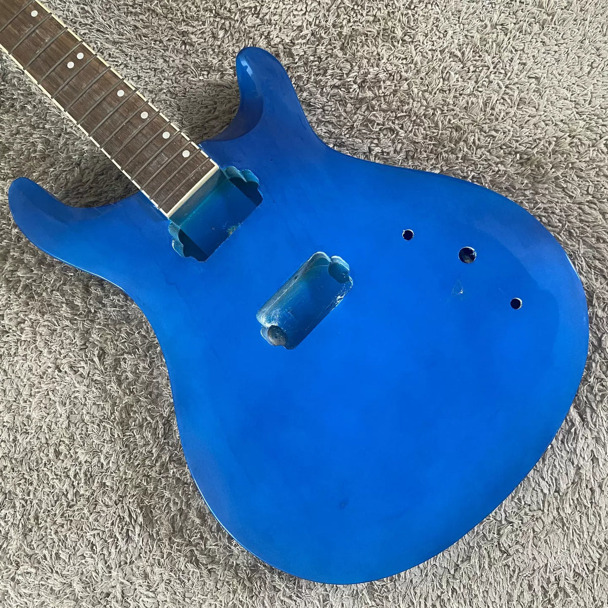 Fernando Electric Guitar with Dual Pickups, One-Piece Blue 22-Fret Semi-Finished Product, No Accessories Available