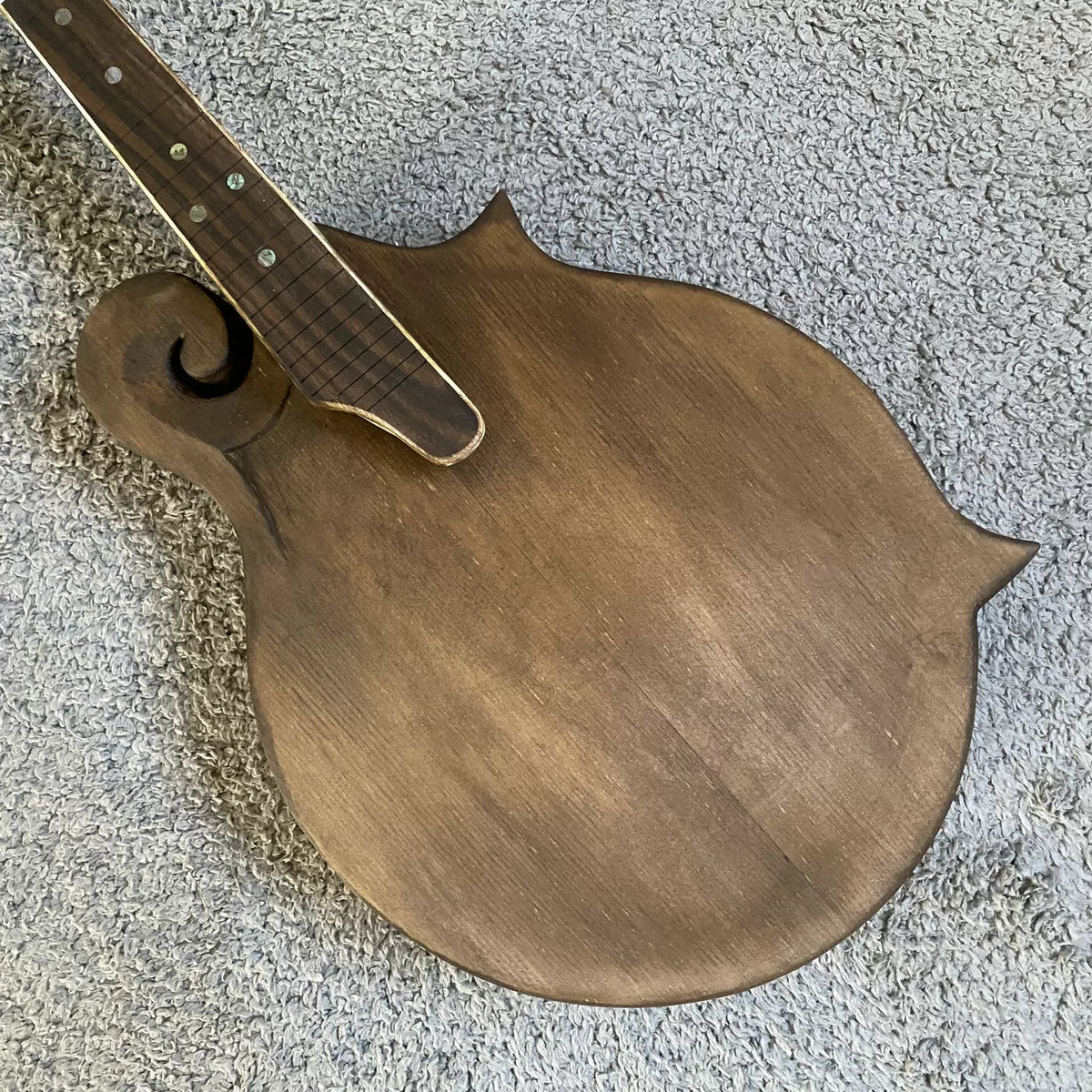 Korean-made solid wood mandolin guitar, Fender semi-finished mandolin, no parts or defects, special offer!