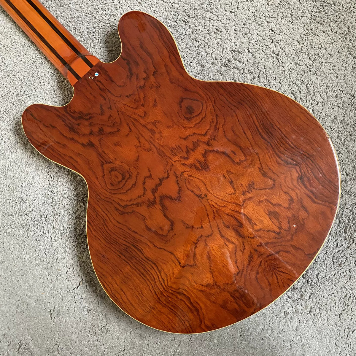 4-string electric bass, semi-hollow ash wood cabinet, jazz bass, Korean Dreambow semi-finished DIY bass.
