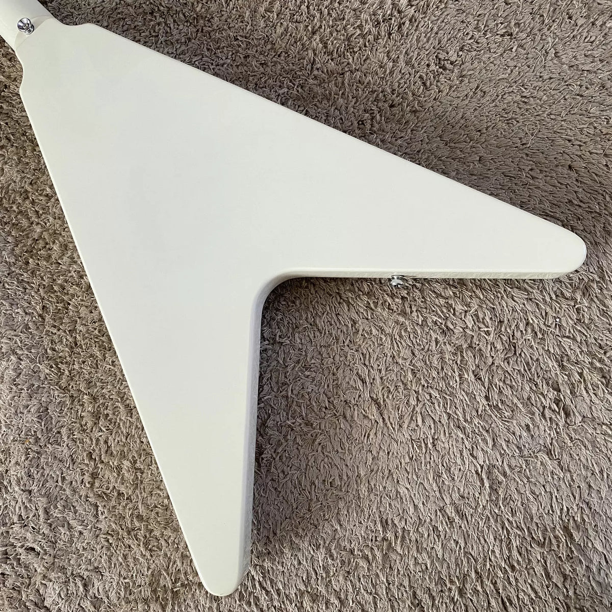 Xavier Flying V-shaped swallowtail off-white fork rock guitar