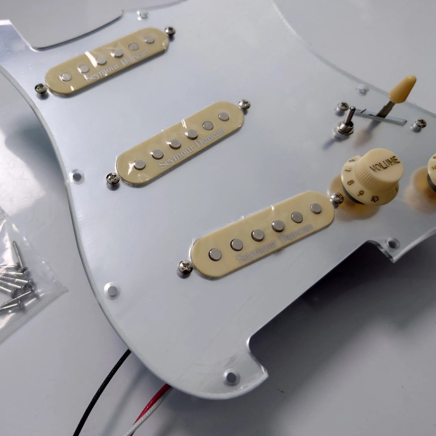 SSS Prewired Loaded  ST Guitar Pickguard SD Pickups Copper Shaft Pots Multi Switch For Stratocaster Strat
