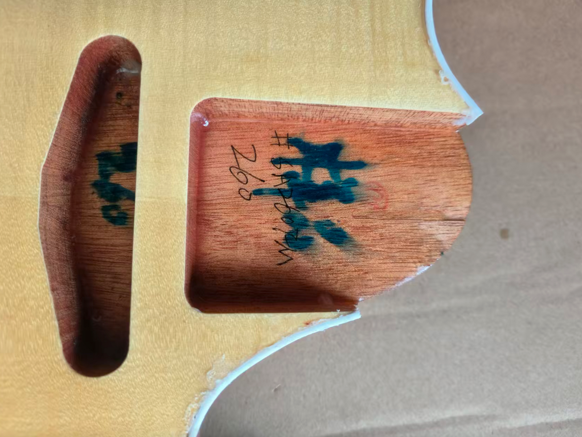 Mahogany Wood HSS Guitar Body with Tiger Maple Top